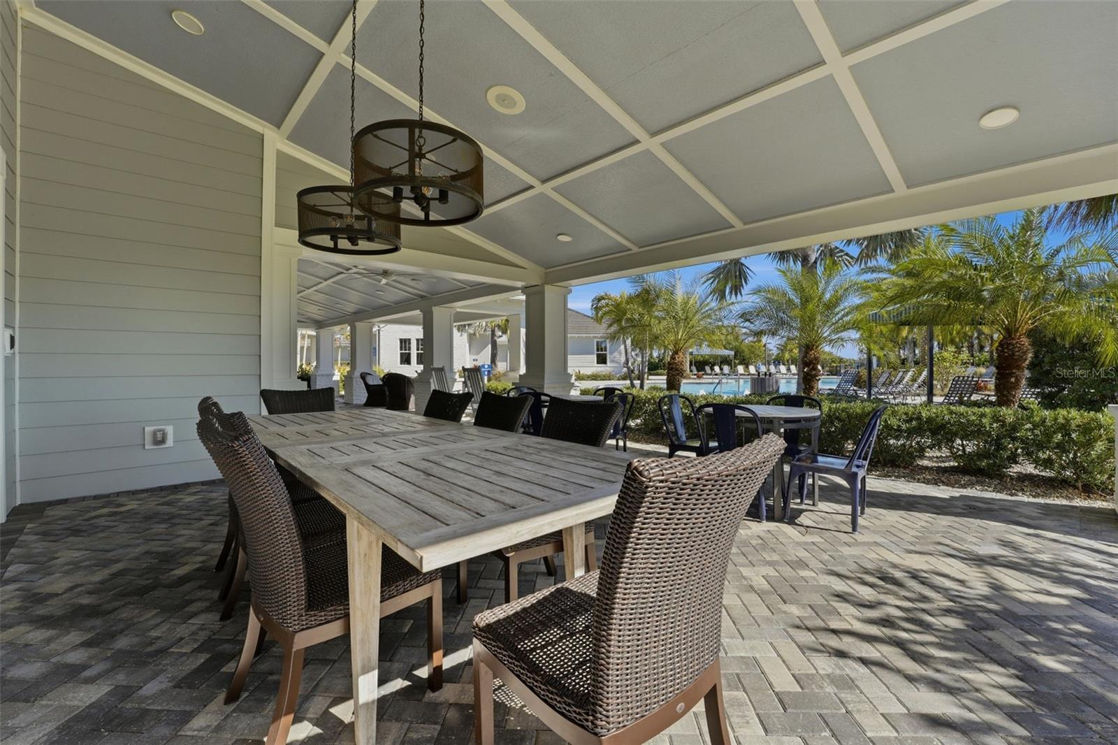 Image 78 of 91 For 14307 Skipping Stone Loop