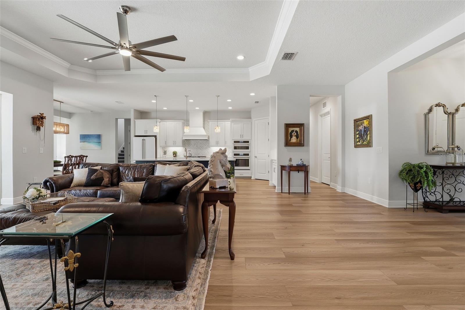 Image 8 of 91 For 14307 Skipping Stone Loop