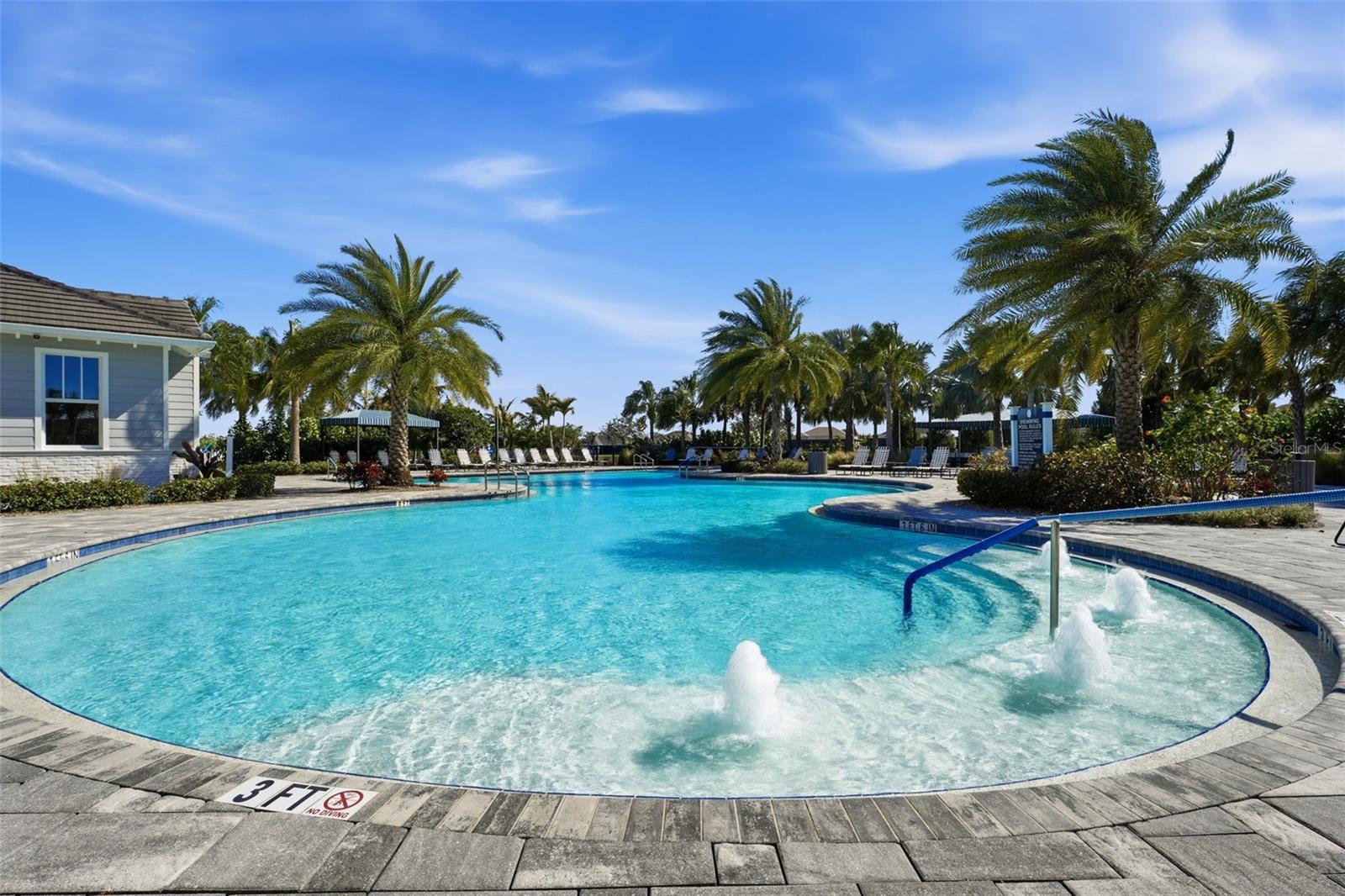 Image 88 of 91 For 14307 Skipping Stone Loop