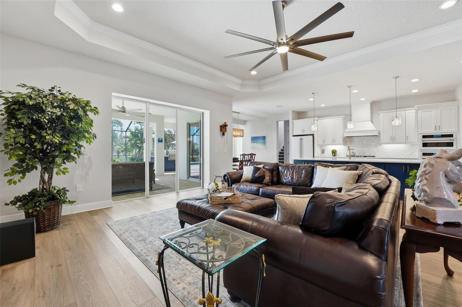 Image 9 of 91 For 14307 Skipping Stone Loop