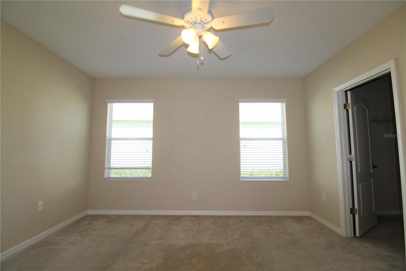 Image 11 of 33 For 3848 Shimmering Oaks Drive