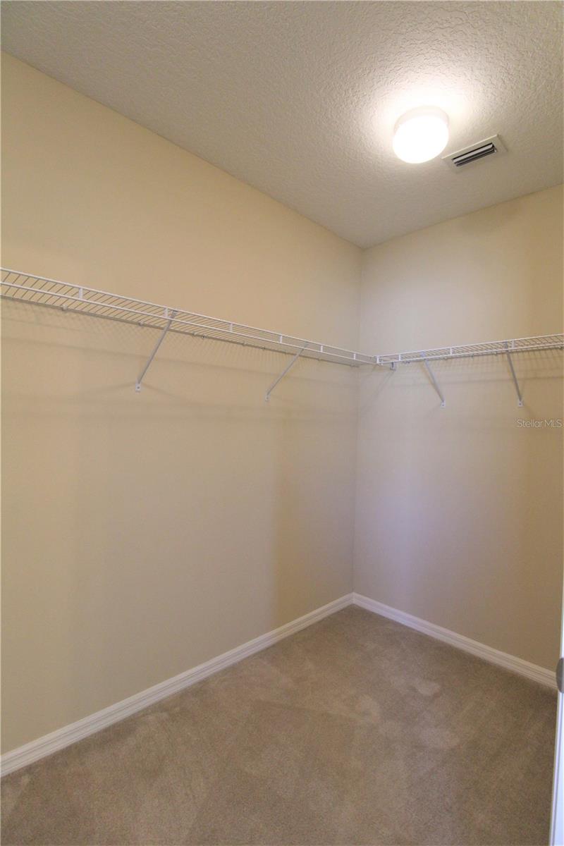 Image 12 of 33 For 3848 Shimmering Oaks Drive