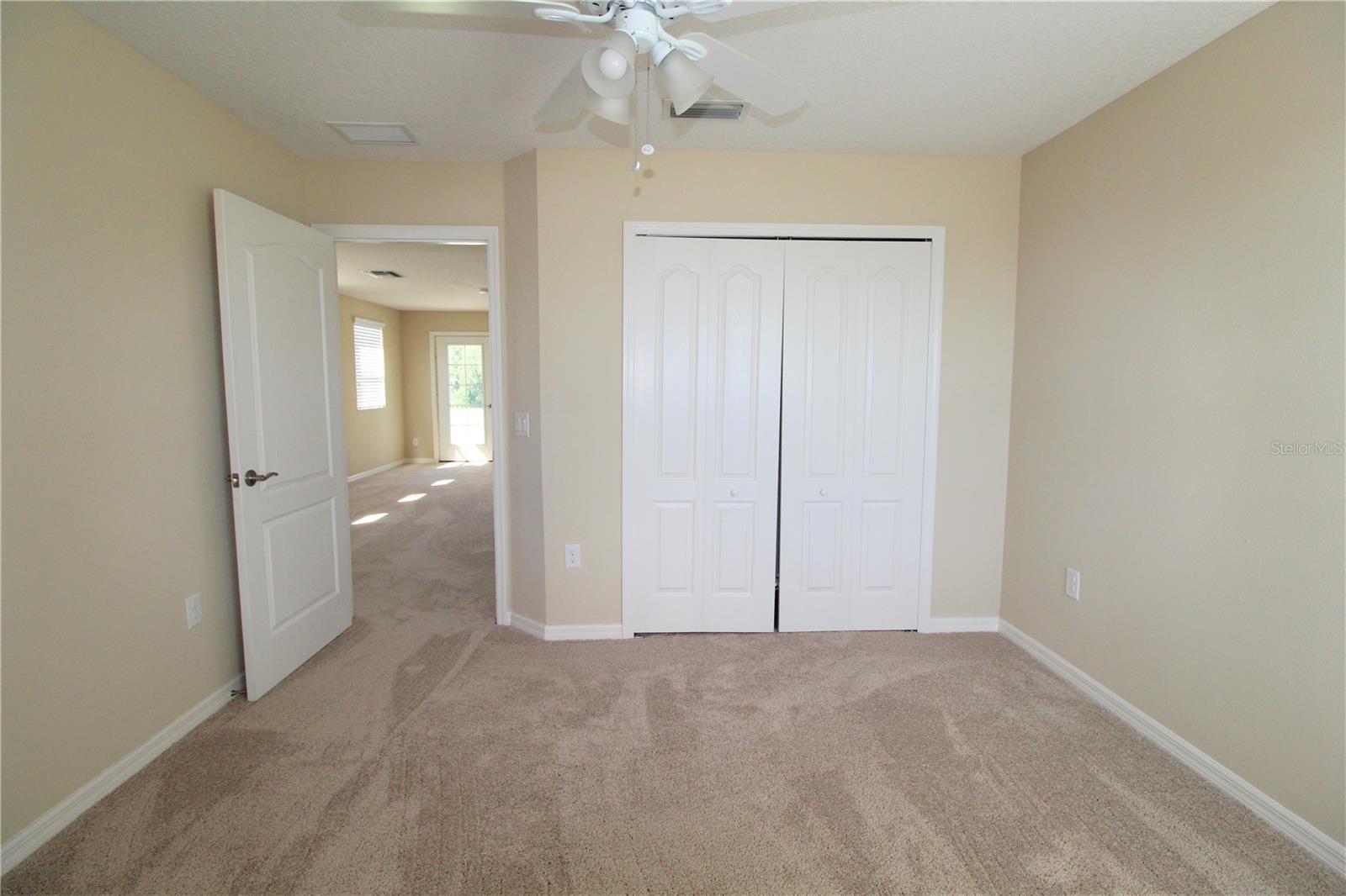 Image 17 of 33 For 3848 Shimmering Oaks Drive