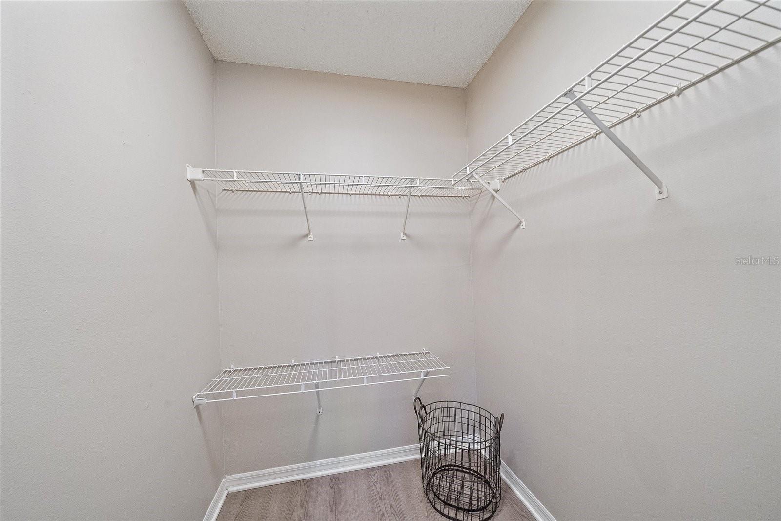 Image 17 of 39 For 4013 Crockers Lake Boulevard 1316