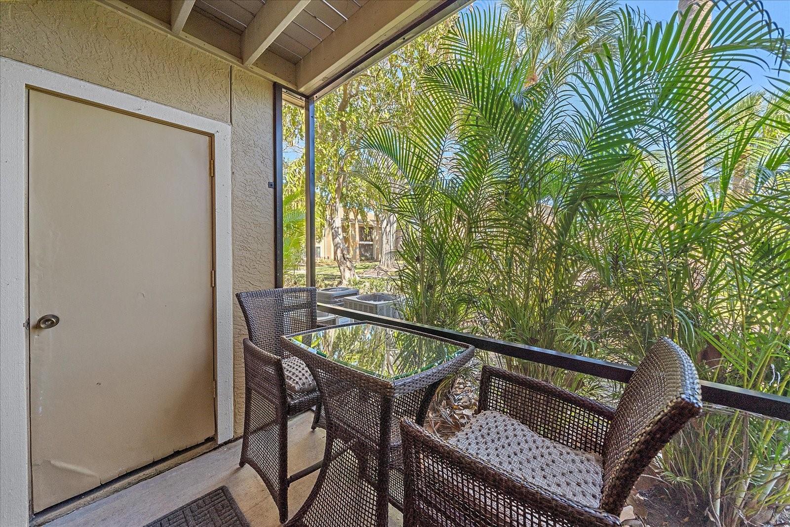 Image 21 of 39 For 4013 Crockers Lake Boulevard 1316