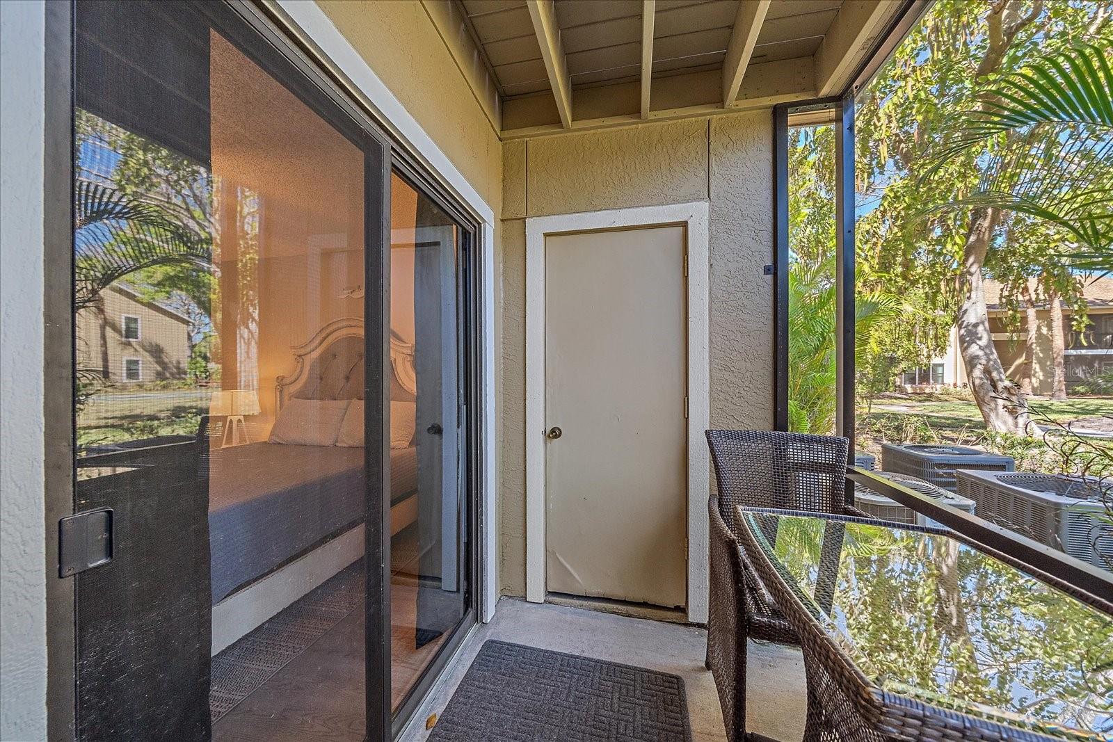 Image 22 of 39 For 4013 Crockers Lake Boulevard 1316