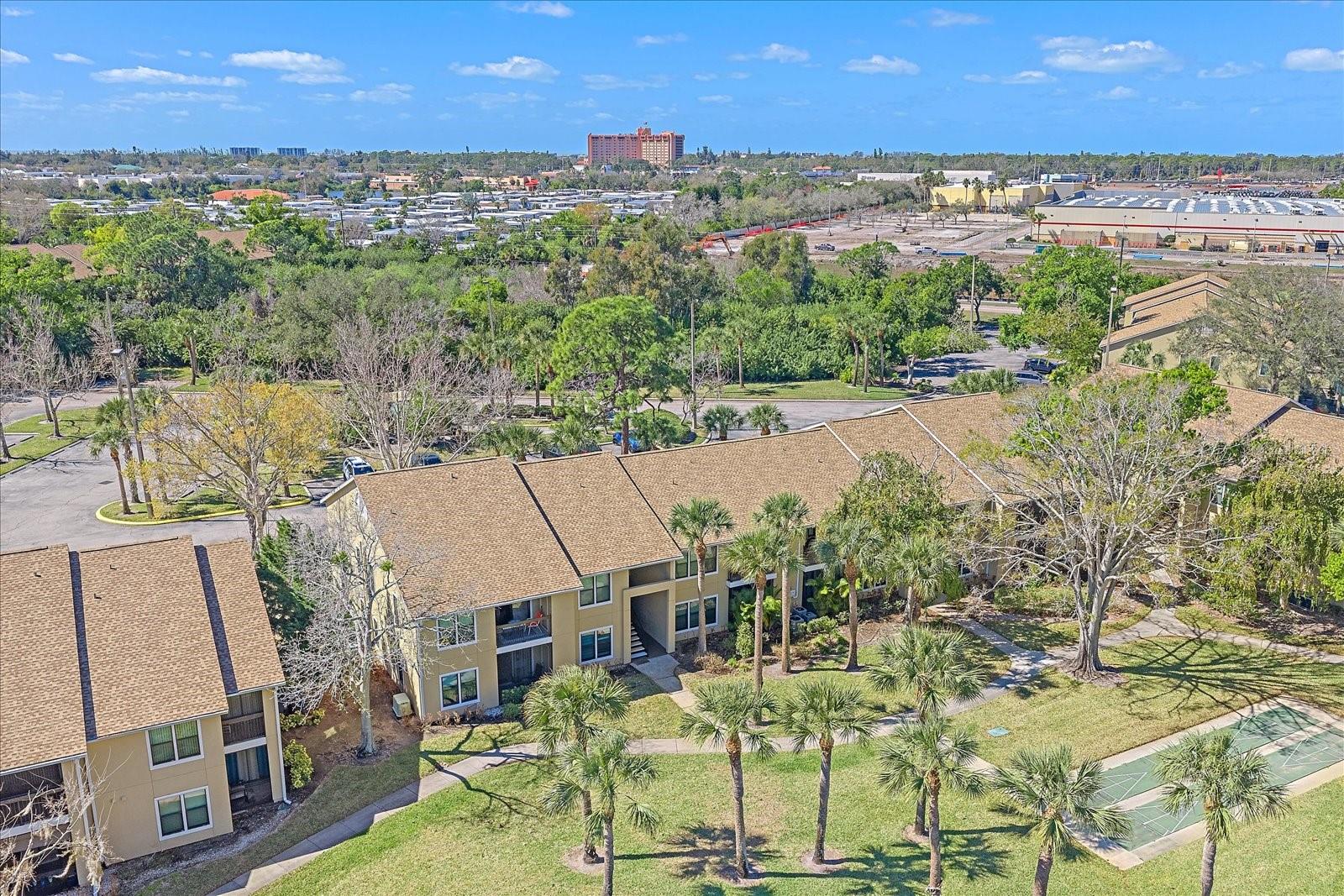 Image 25 of 39 For 4013 Crockers Lake Boulevard 1316