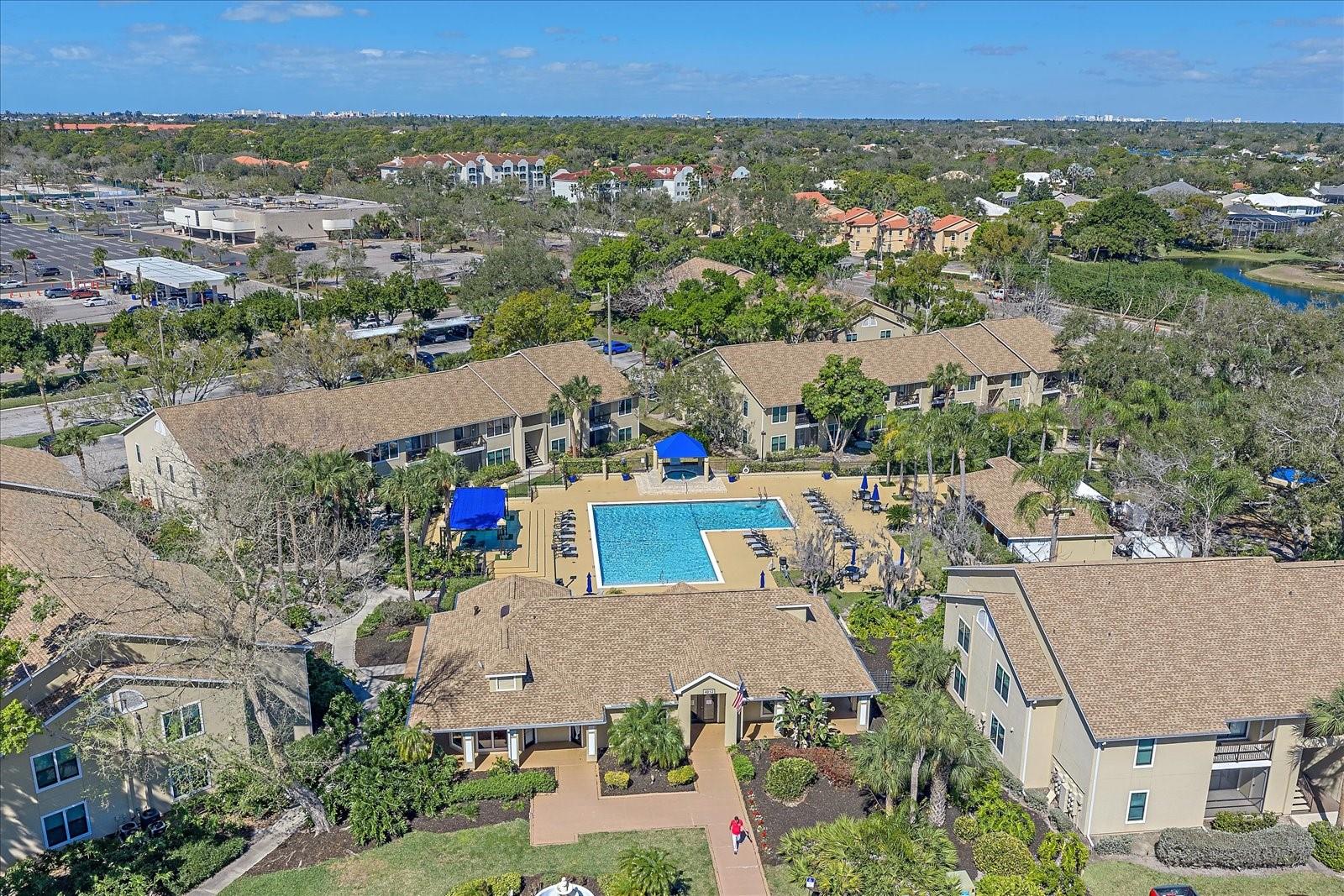 Image 32 of 39 For 4013 Crockers Lake Boulevard 1316