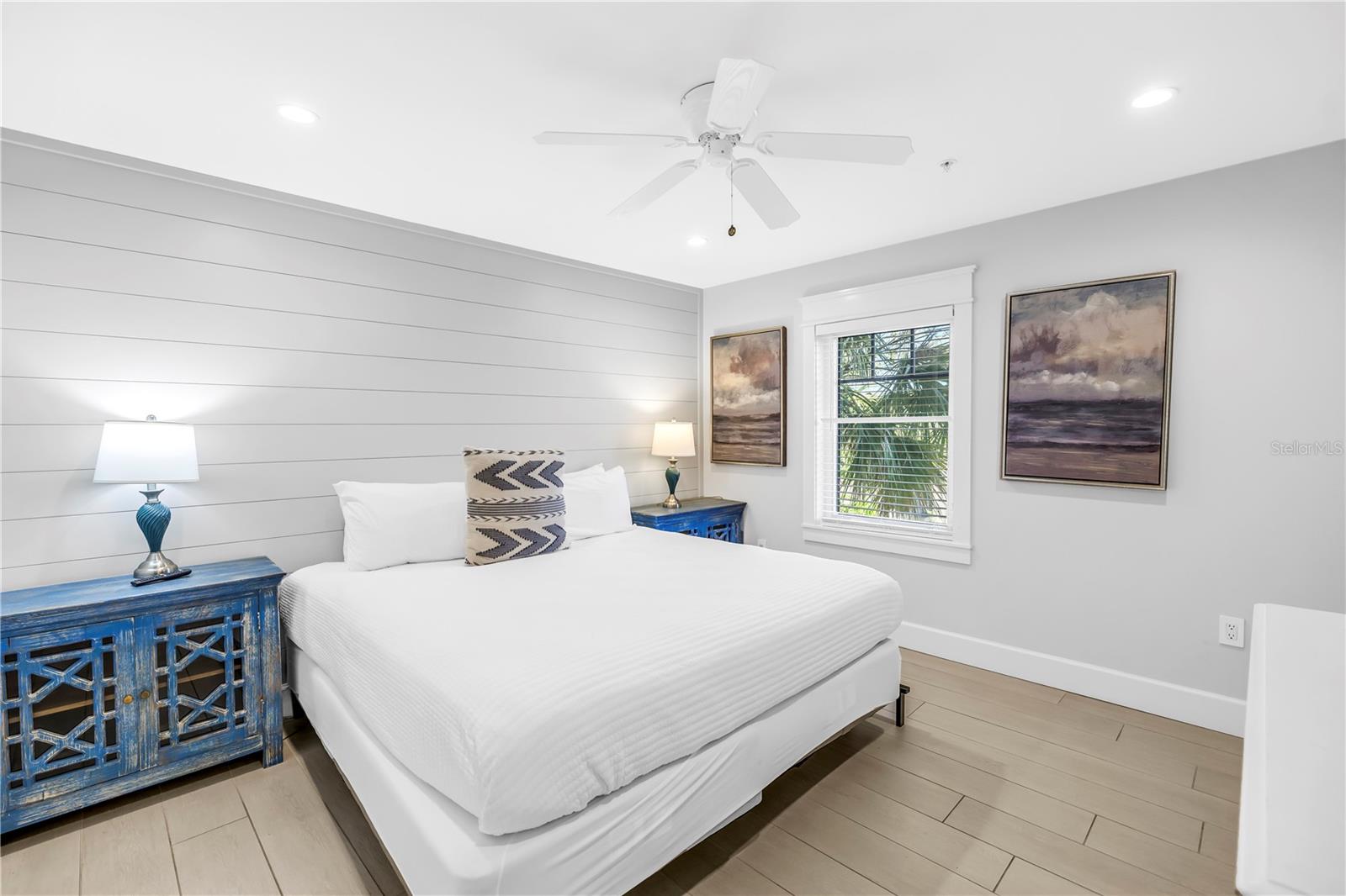 Listing photo id 8 for 316 Beach Road