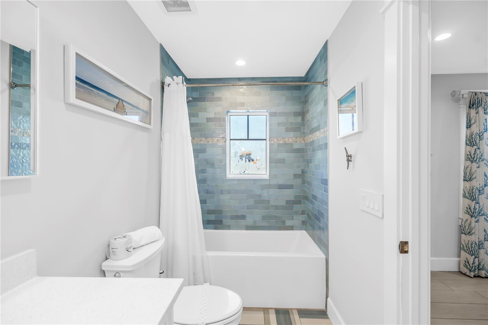 Listing photo id 16 for 316 Beach Road