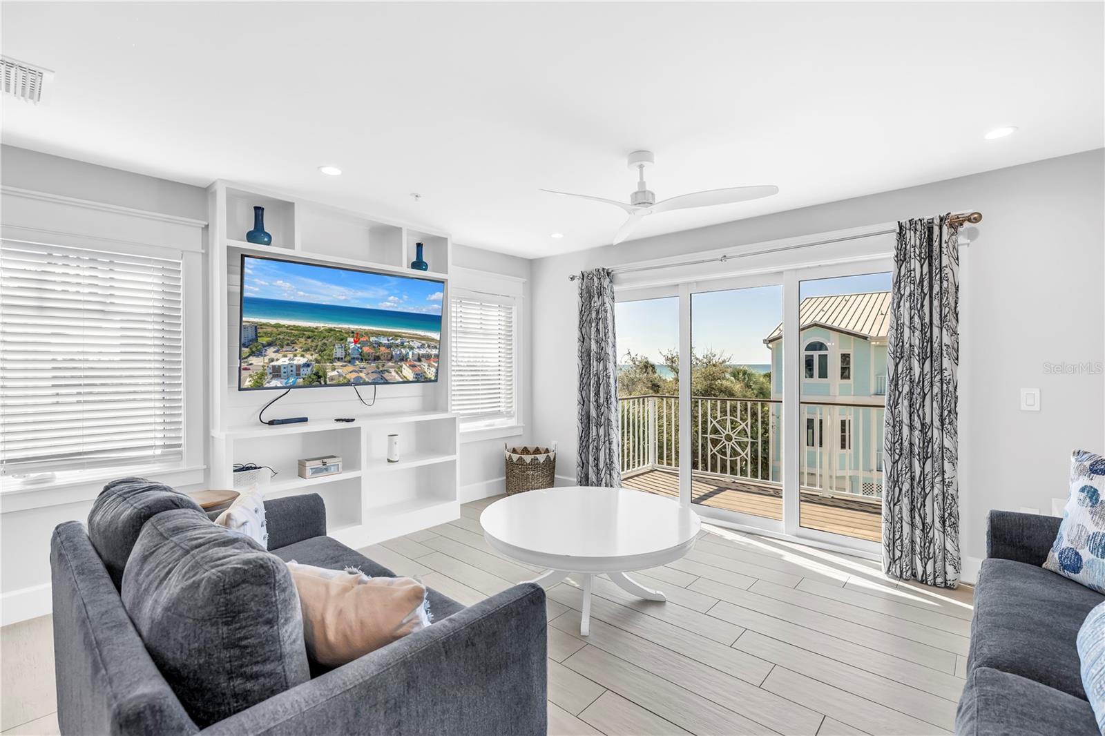 Listing photo id 47 for 316 Beach Road