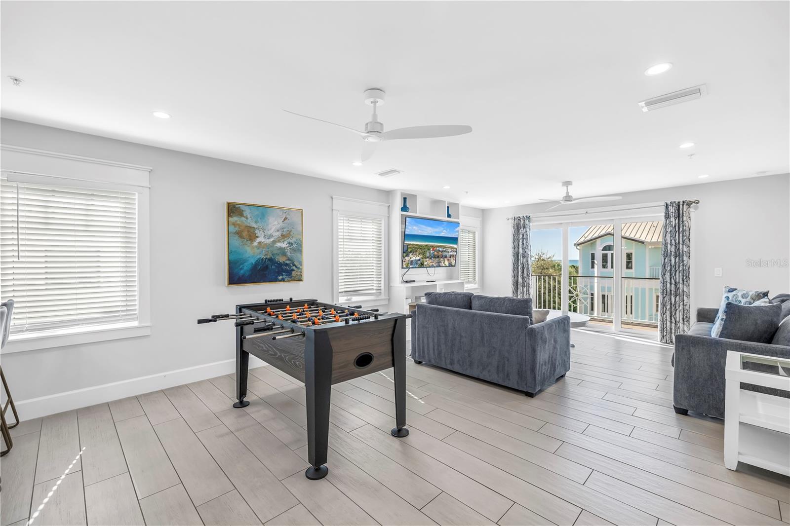 Listing photo id 49 for 316 Beach Road