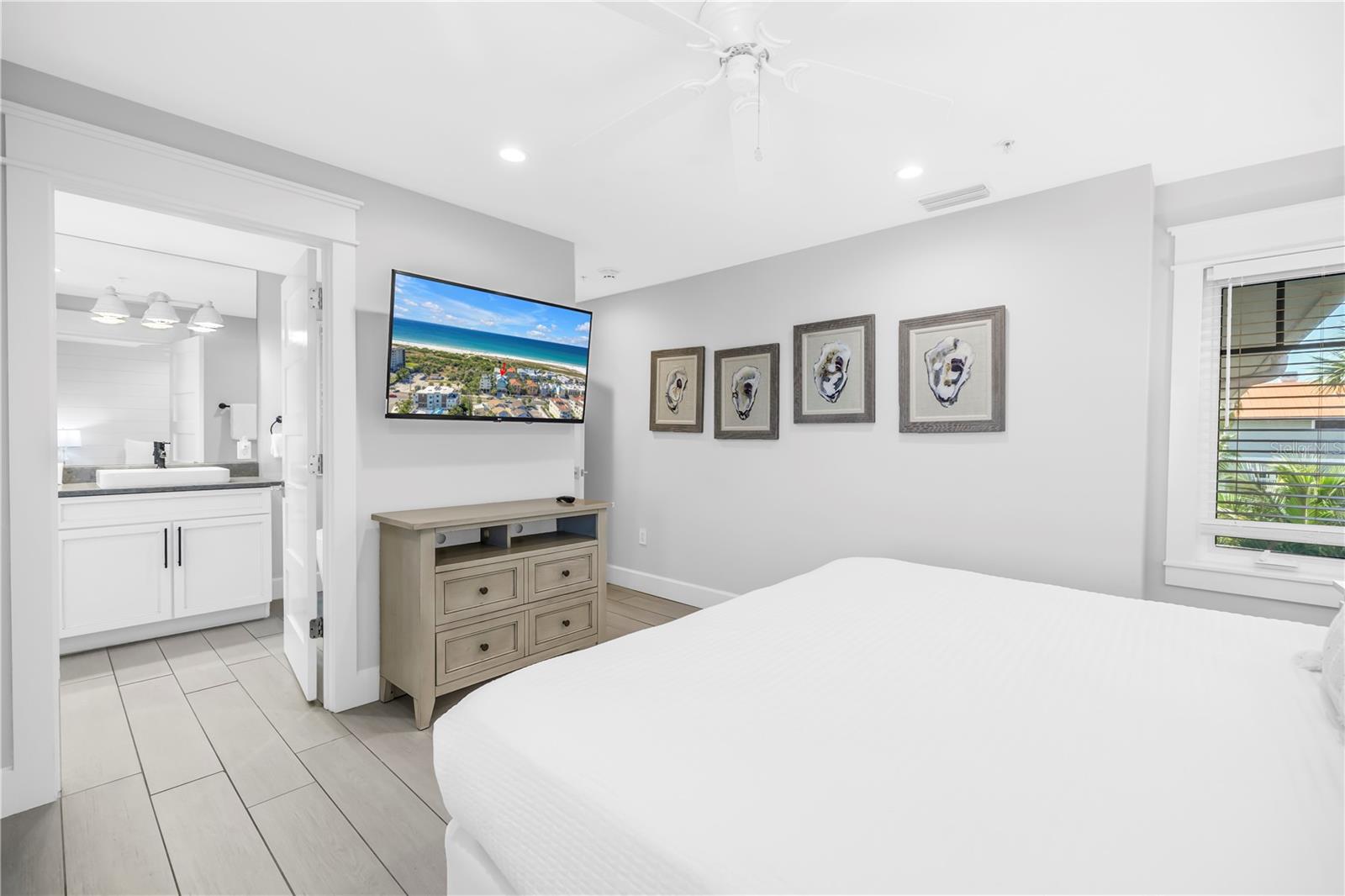 Listing photo id 60 for 316 Beach Road