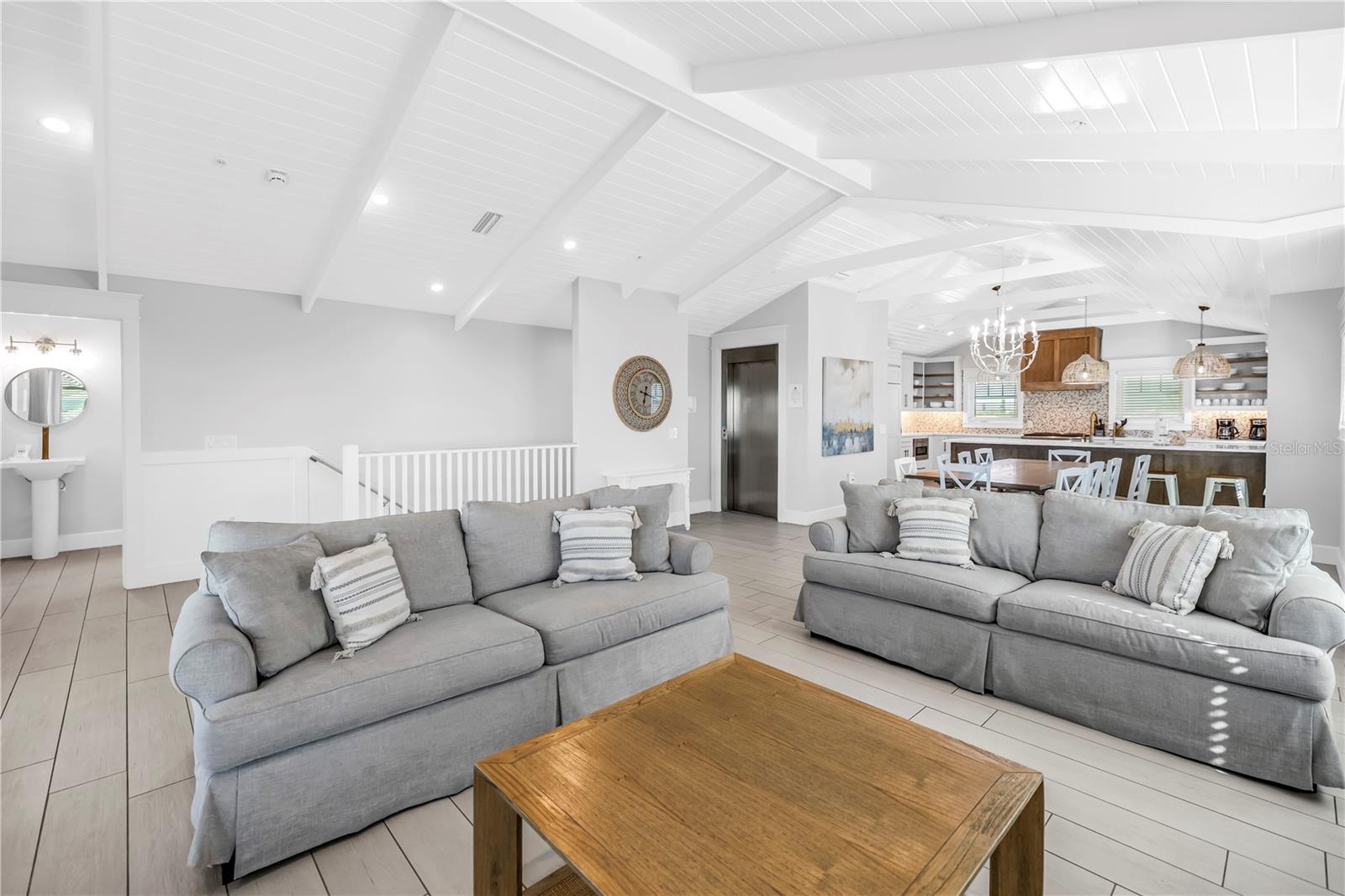 Listing photo id 67 for 316 Beach Road