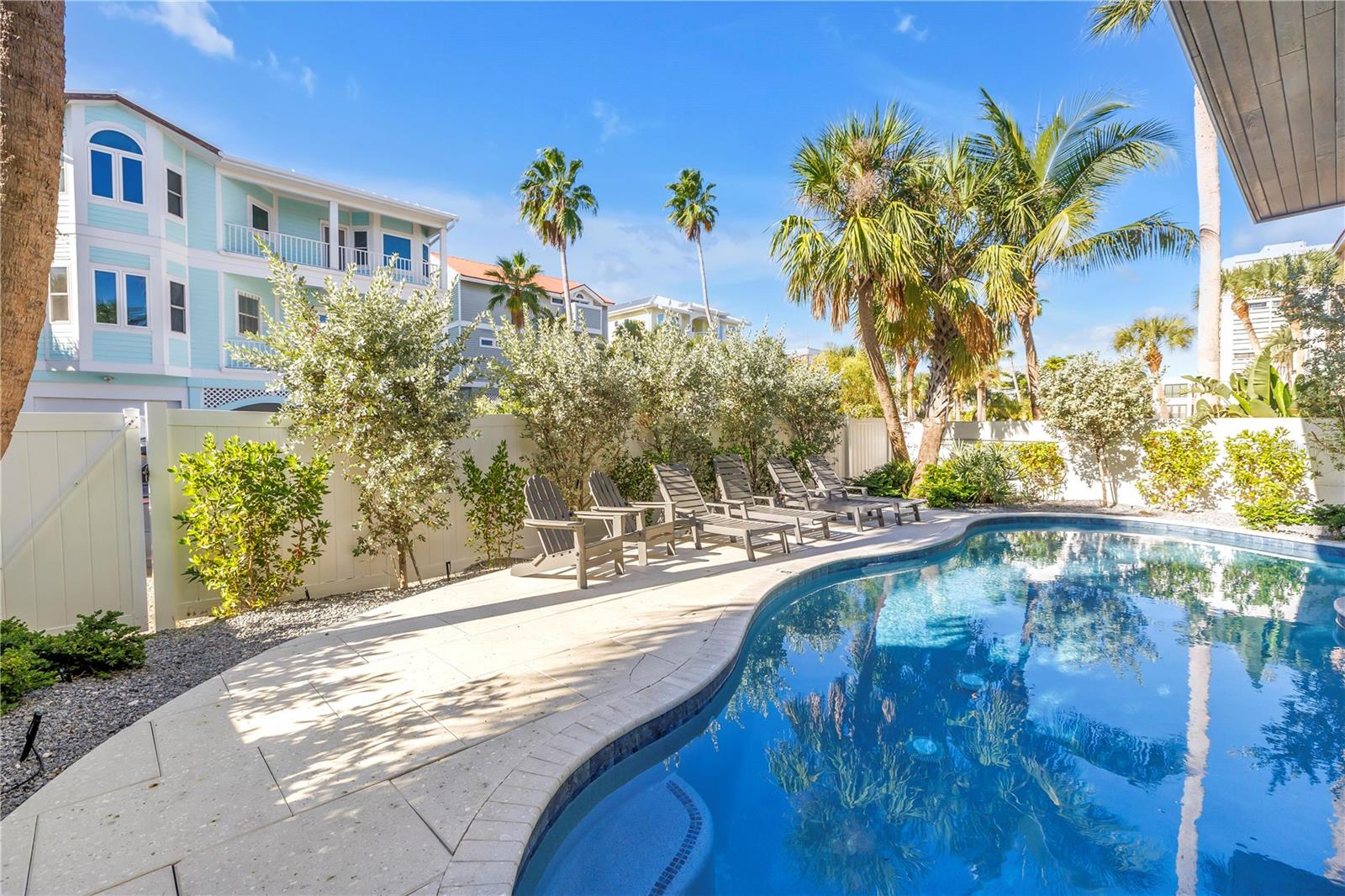 Listing photo id 96 for 316 Beach Road