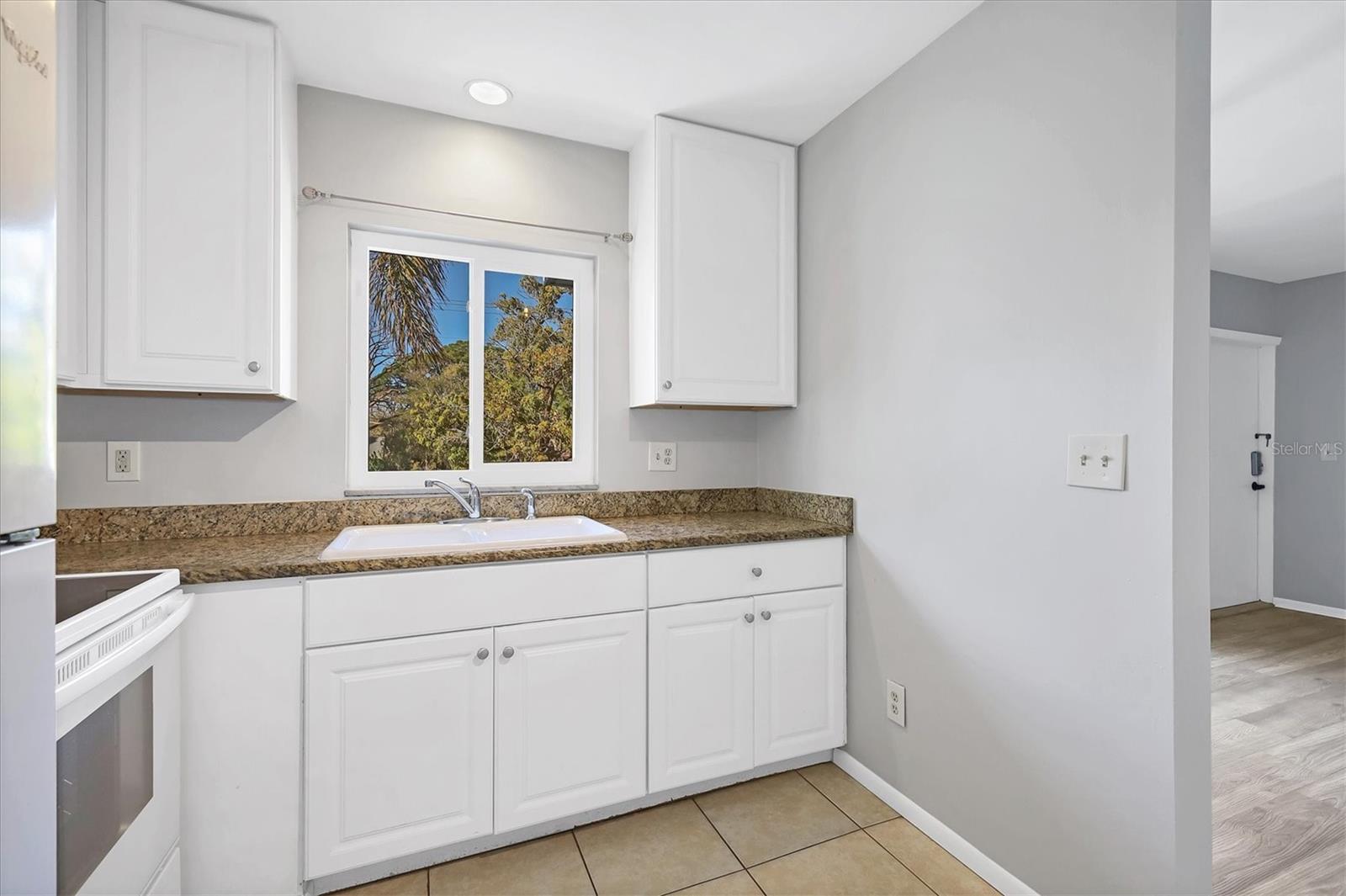 Image 12 of 44 For 2304 Ringling Boulevard 207