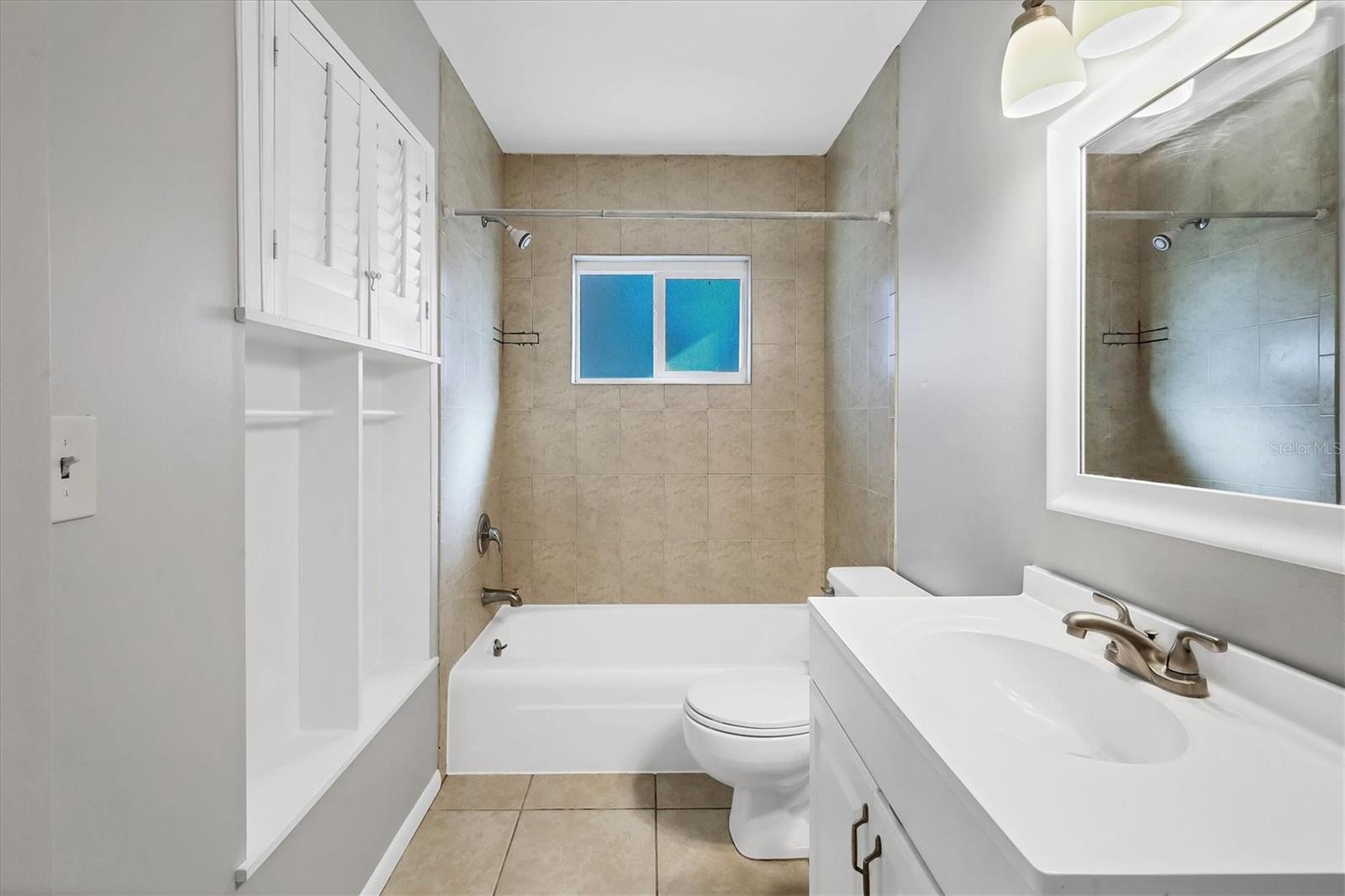 Image 21 of 44 For 2304 Ringling Boulevard 207