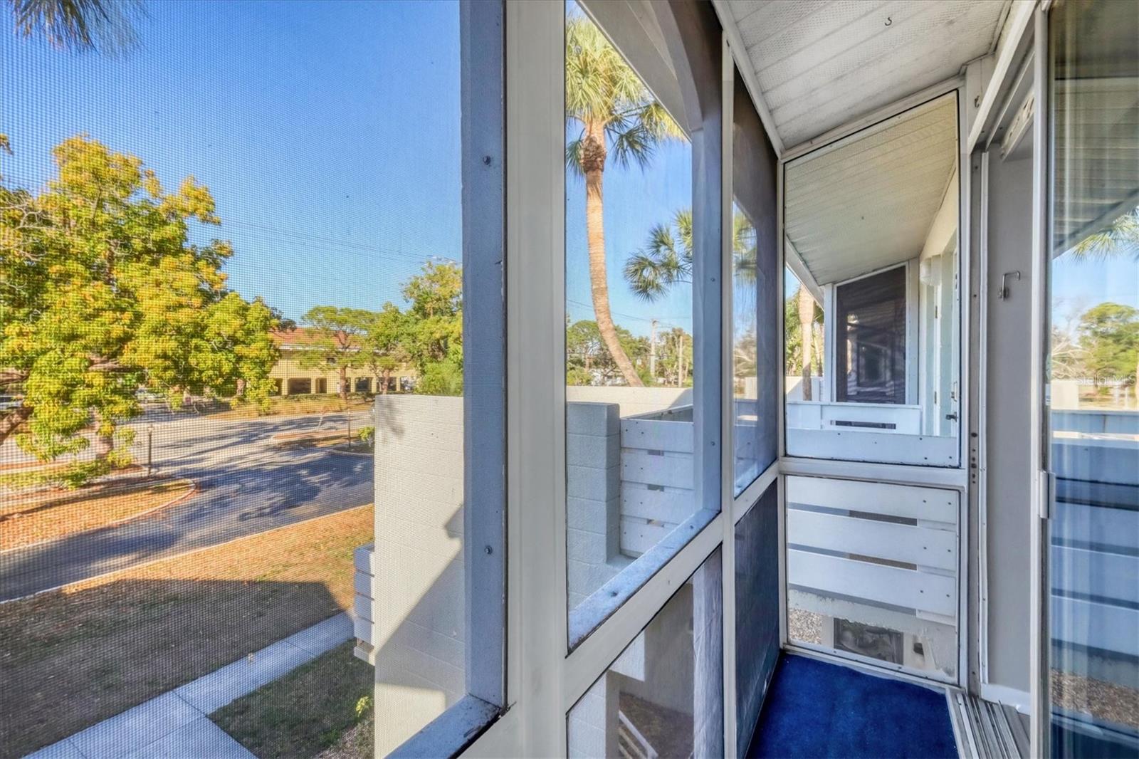 Image 26 of 44 For 2304 Ringling Boulevard 207