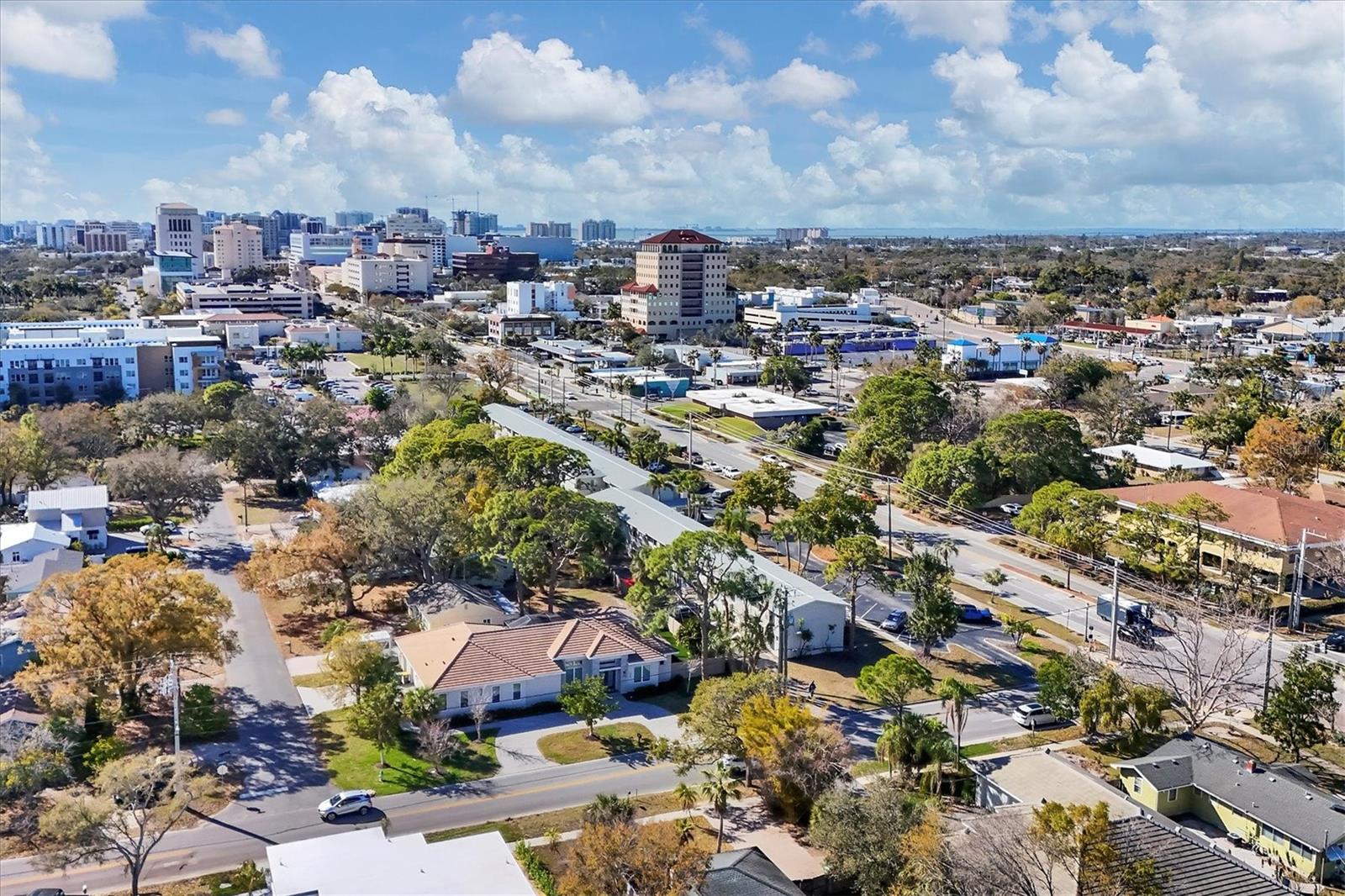 Image 38 of 44 For 2304 Ringling Boulevard 207