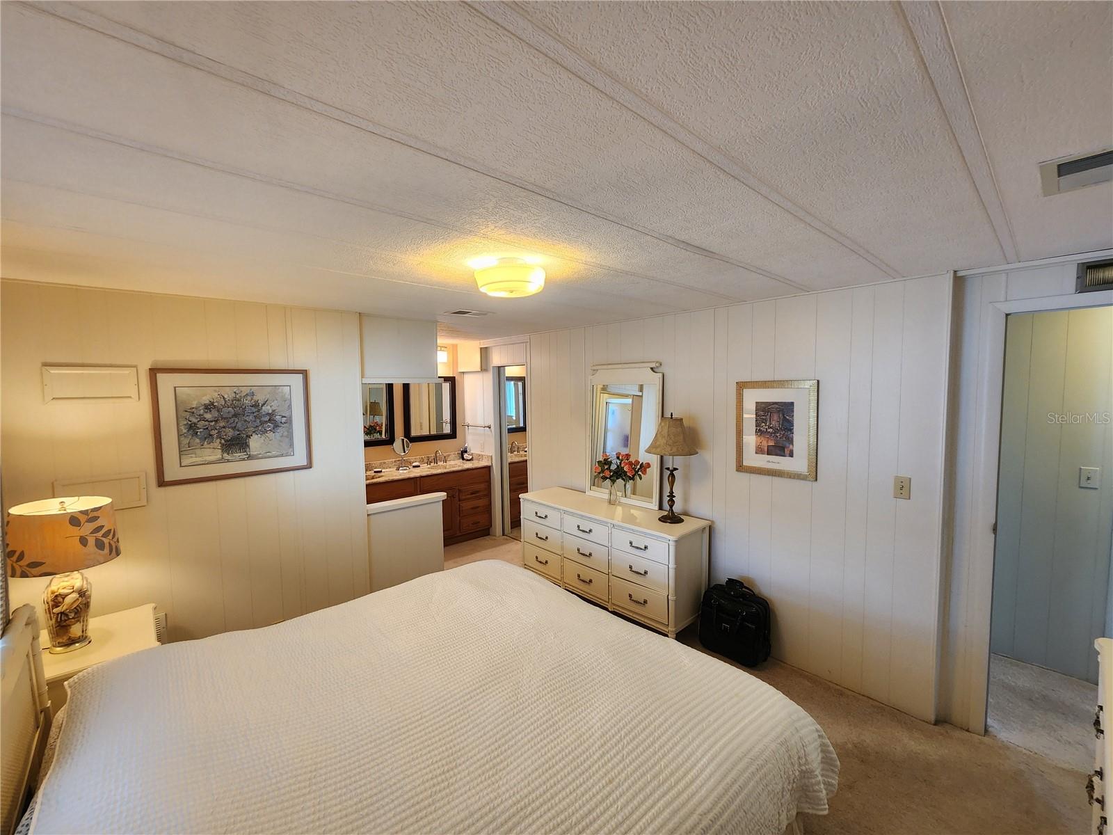 Image 17 of 40 For 808 53rd Avenue E 277