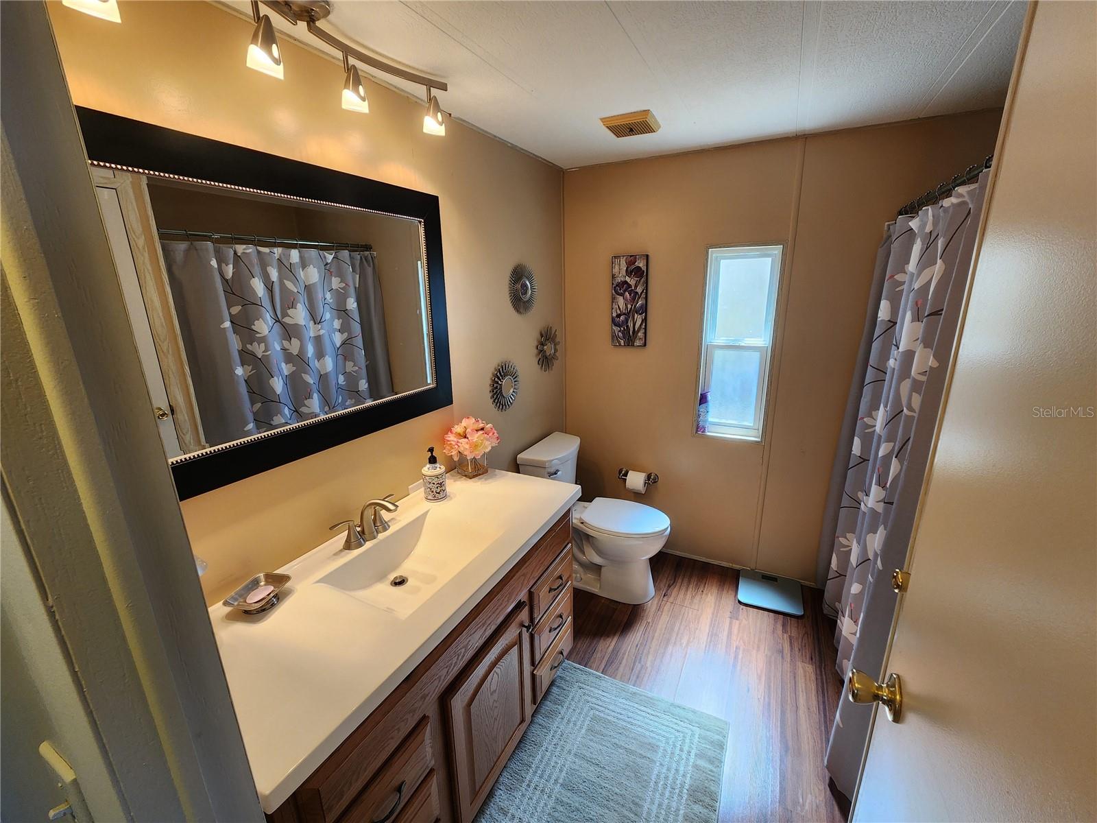 Image 25 of 40 For 808 53rd Avenue E 277