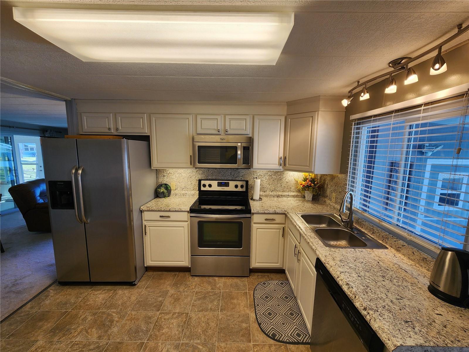 Image 7 of 40 For 808 53rd Avenue E 277