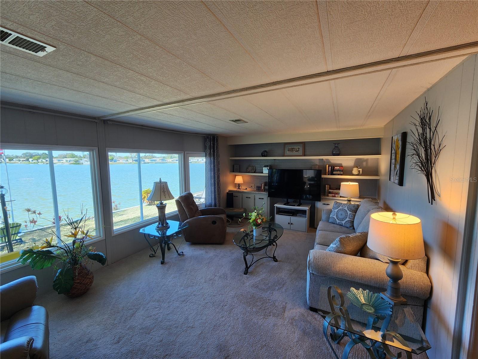 Image 9 of 40 For 808 53rd Avenue E 277