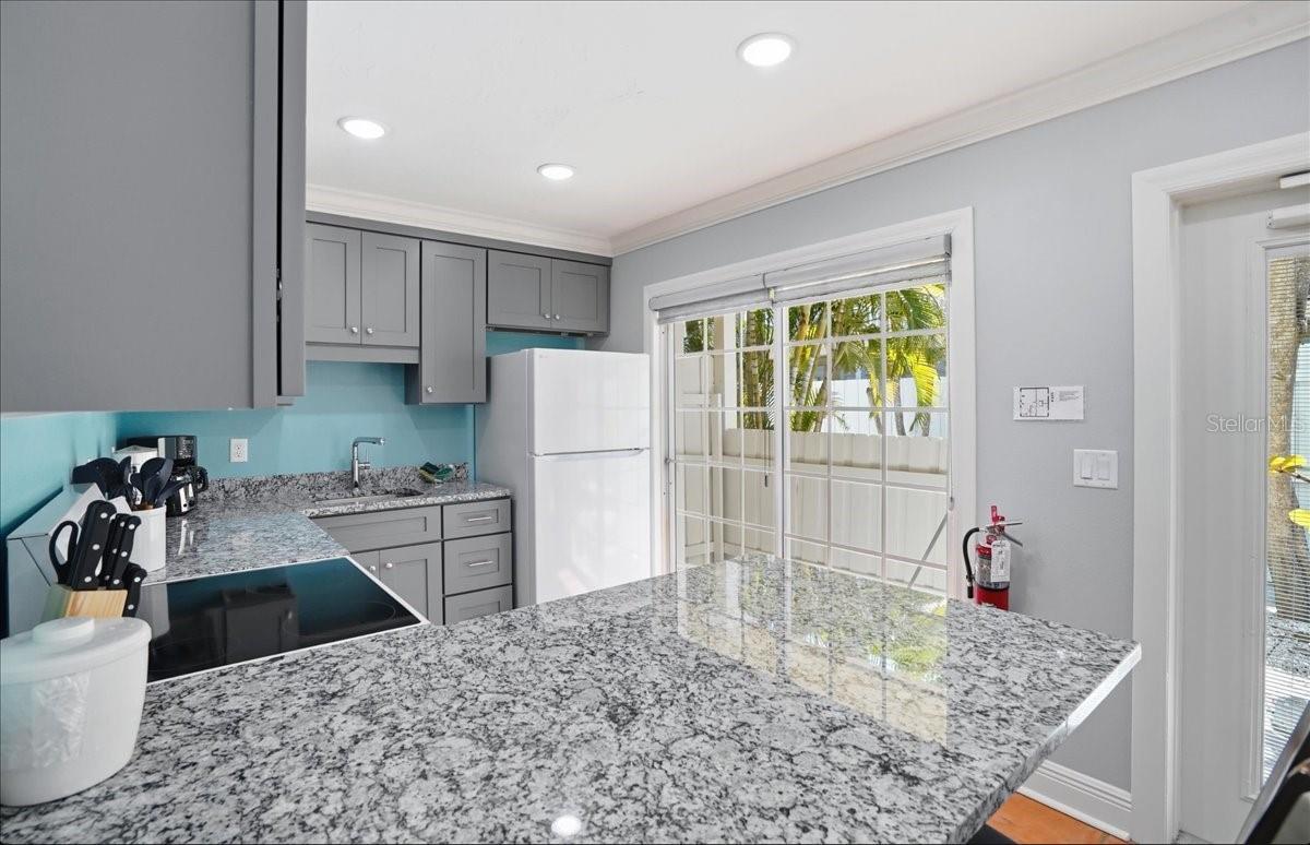 Image 19 of 54 For 1325 Gulf Drive N 125