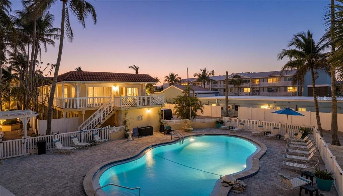 Image 3 of 54 For 1325 Gulf Drive N 125