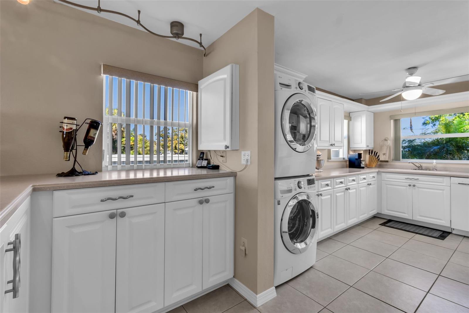 Image 14 of 32 For 4704 Independence Drive 4704