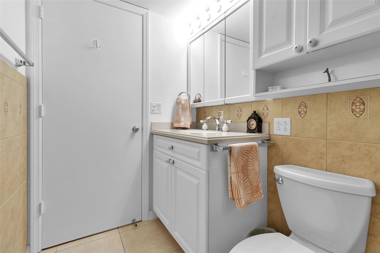 Image 18 of 32 For 4704 Independence Drive 4704