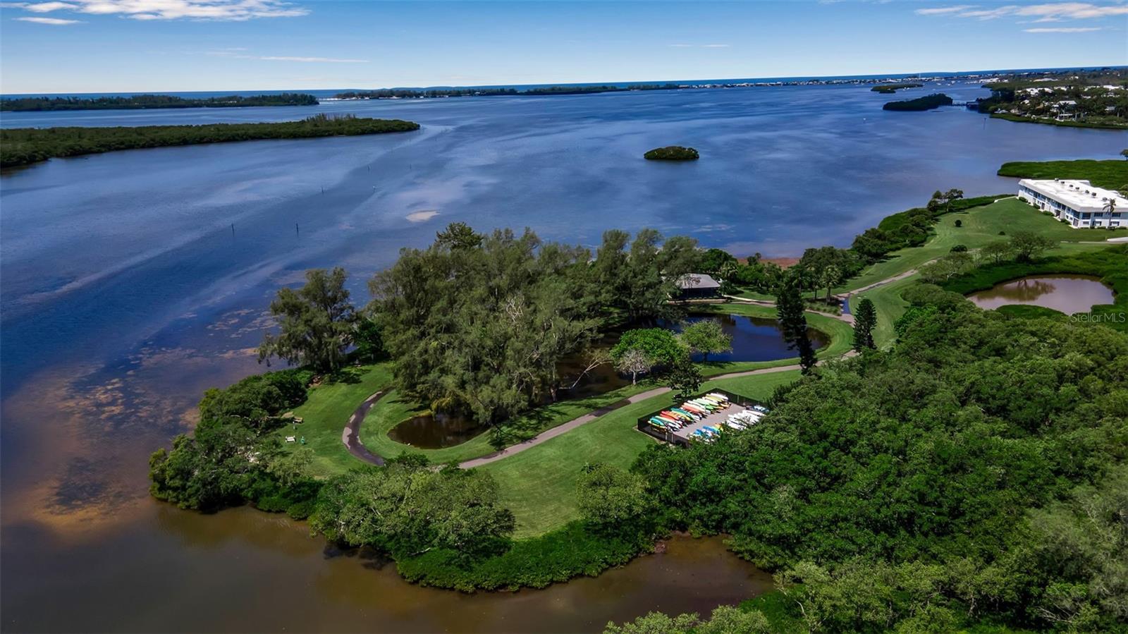 Image 25 of 32 For 4704 Independence Drive 4704