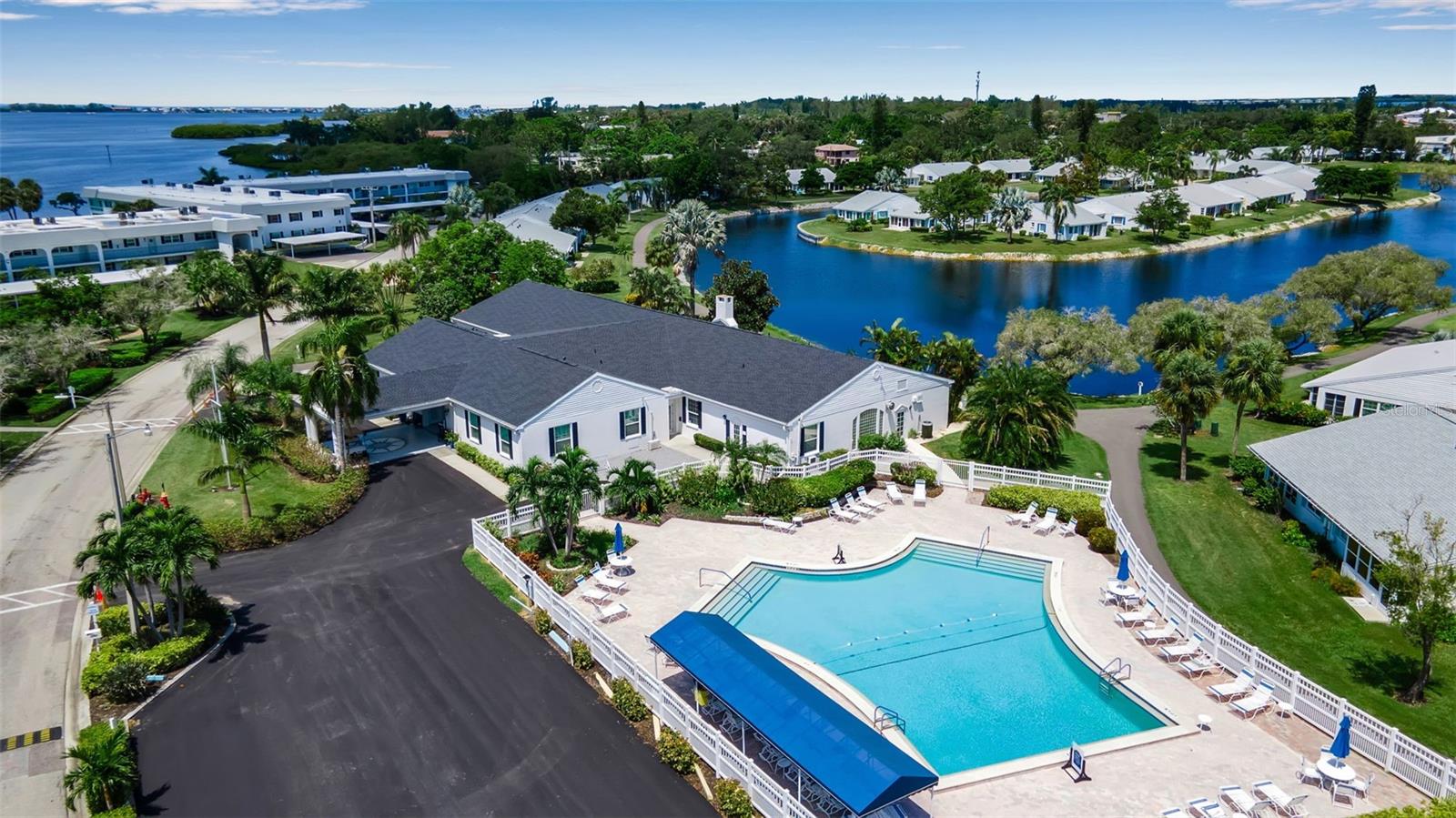 Image 28 of 32 For 4704 Independence Drive 4704