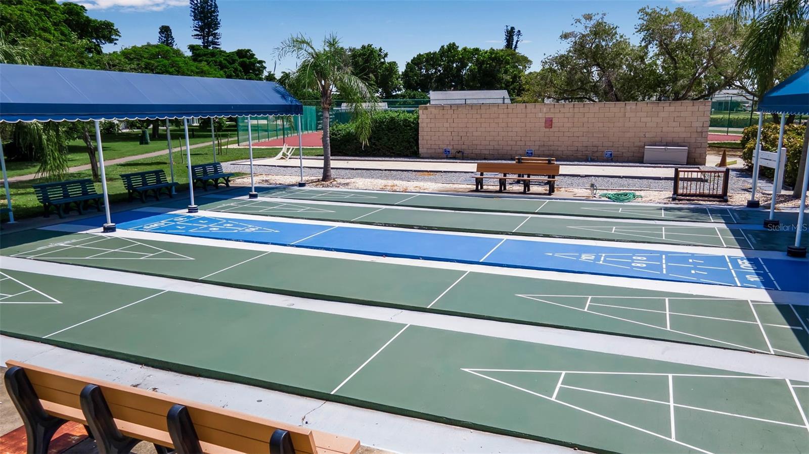 Image 30 of 32 For 4704 Independence Drive 4704