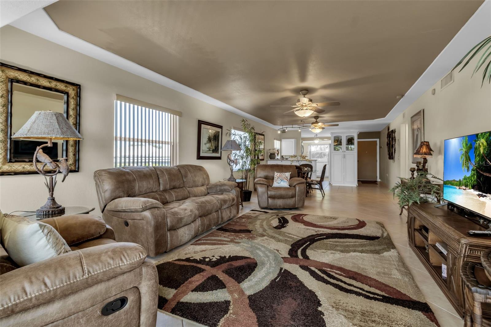 Image 5 of 32 For 4704 Independence Drive 4704