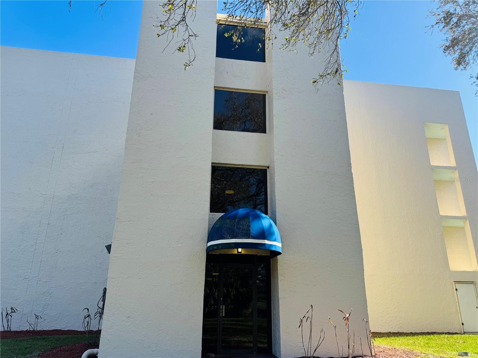 Image 21 of 28 For 4119 61st Avenue Terrace W 102