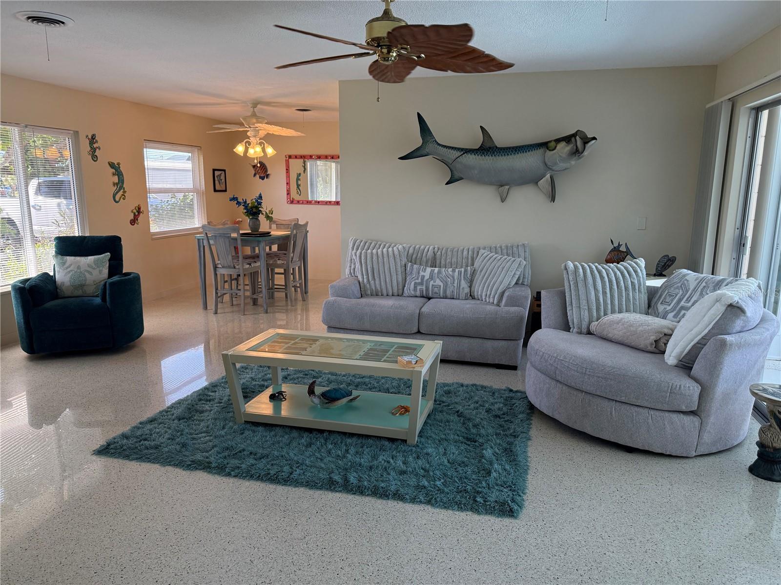 Image 14 of 49 For 490 Creek Lane Drive