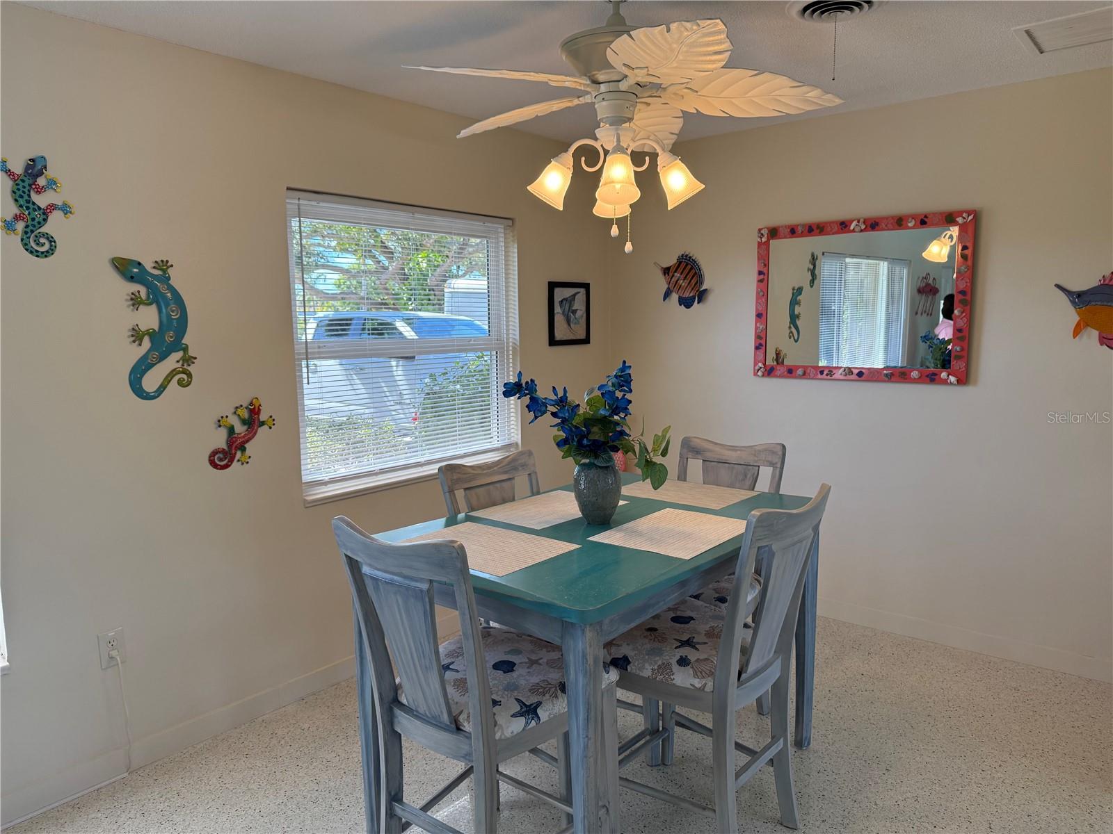 Image 17 of 49 For 490 Creek Lane Drive