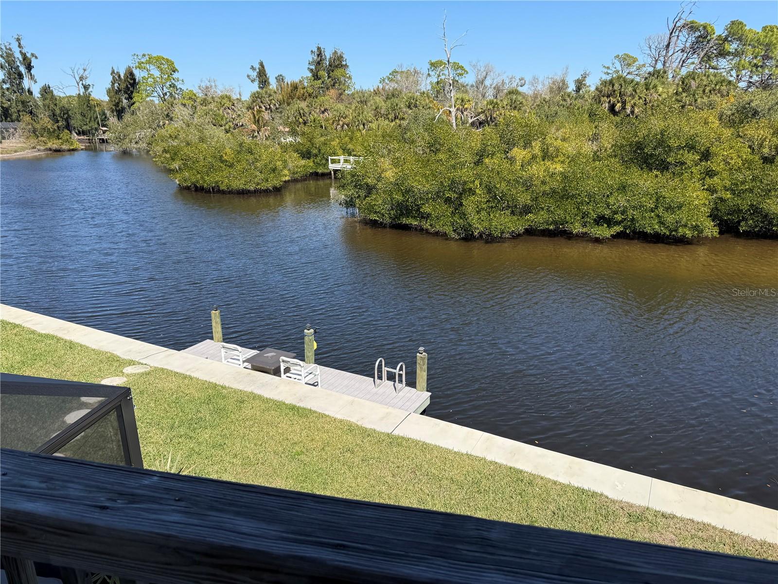 Image 34 of 49 For 490 Creek Lane Drive