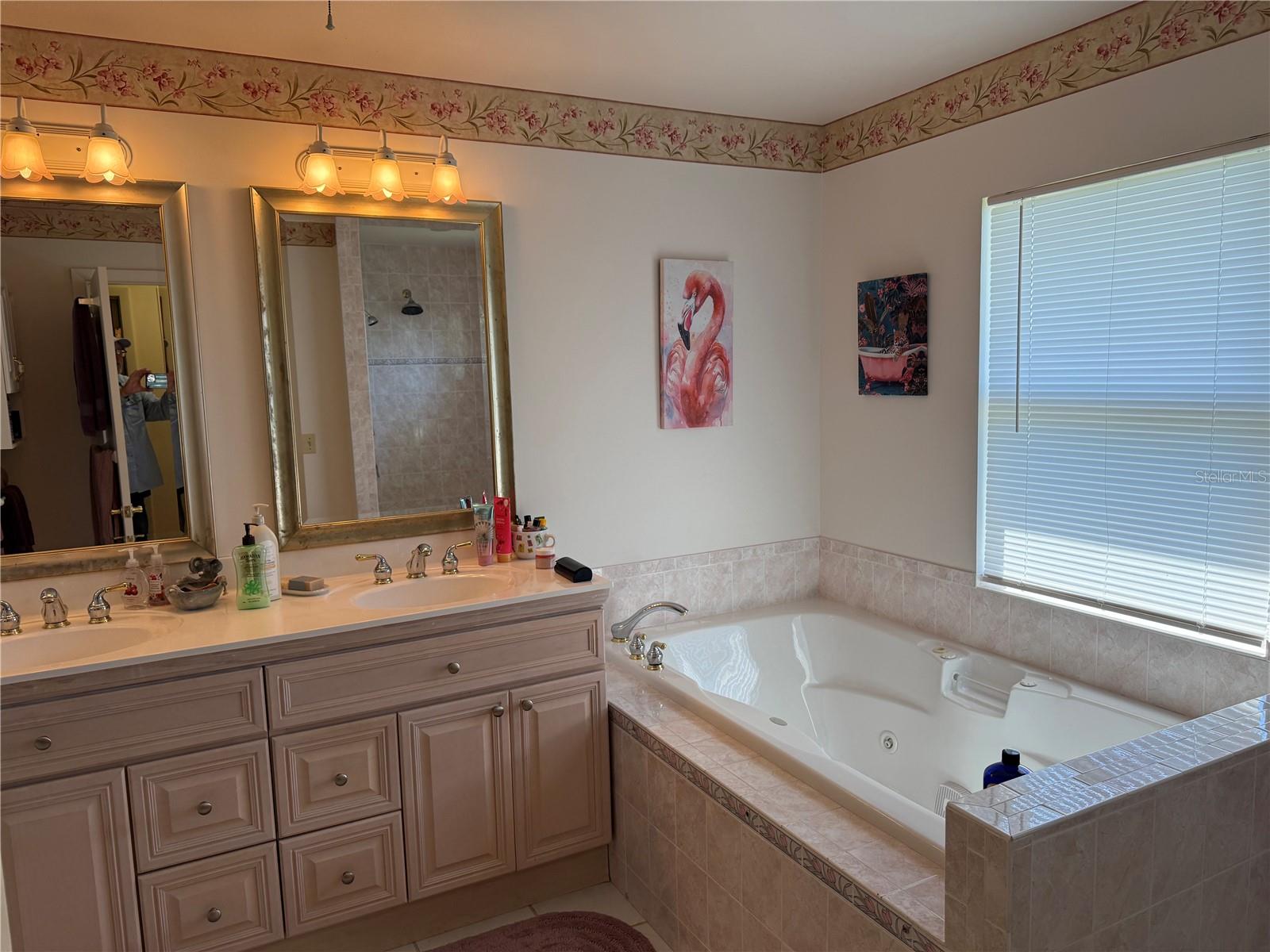 Image 36 of 49 For 490 Creek Lane Drive