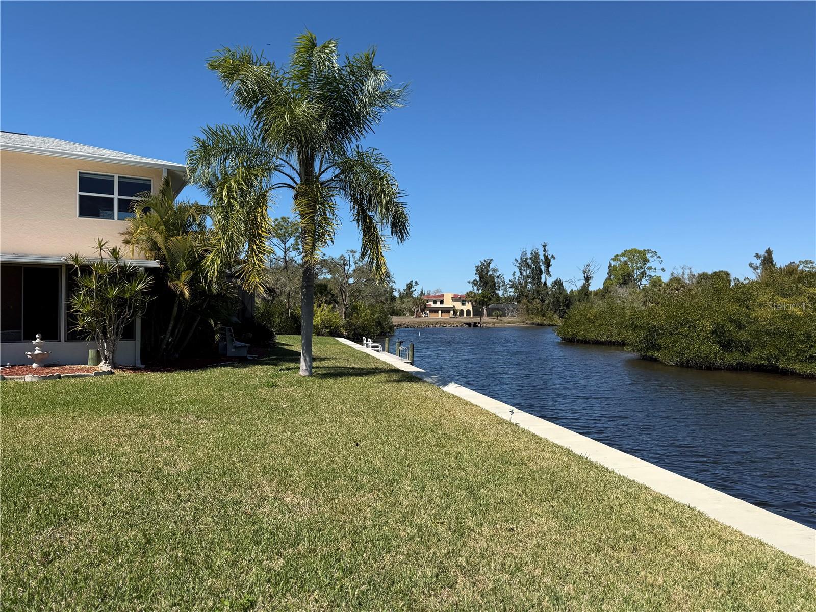 Image 41 of 49 For 490 Creek Lane Drive