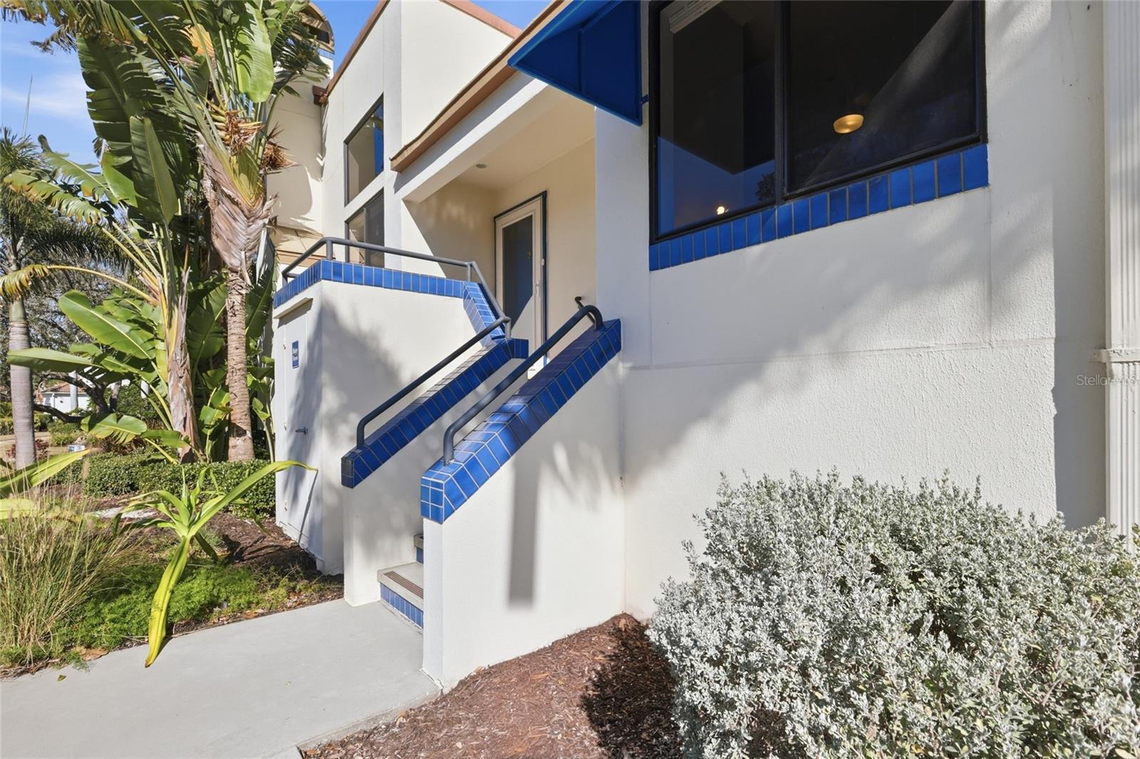 Image 3 of 88 For 1912 Harbourside Drive 604