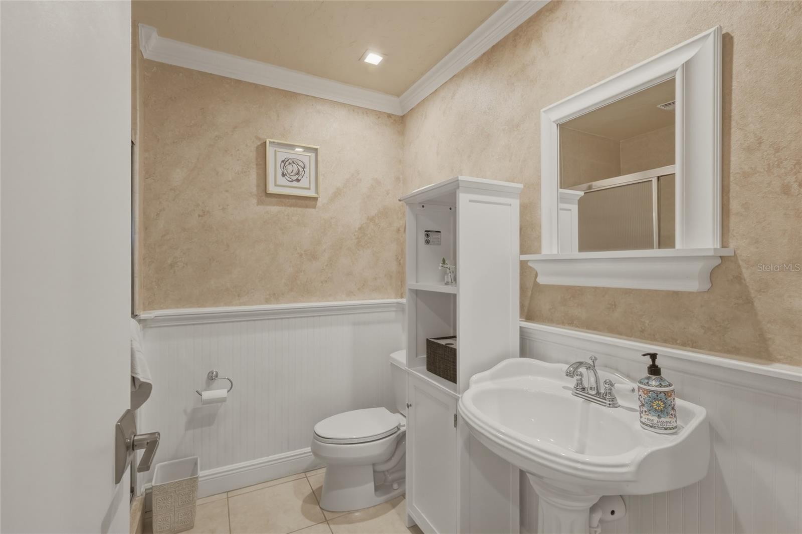 Image 31 of 88 For 1912 Harbourside Drive 604