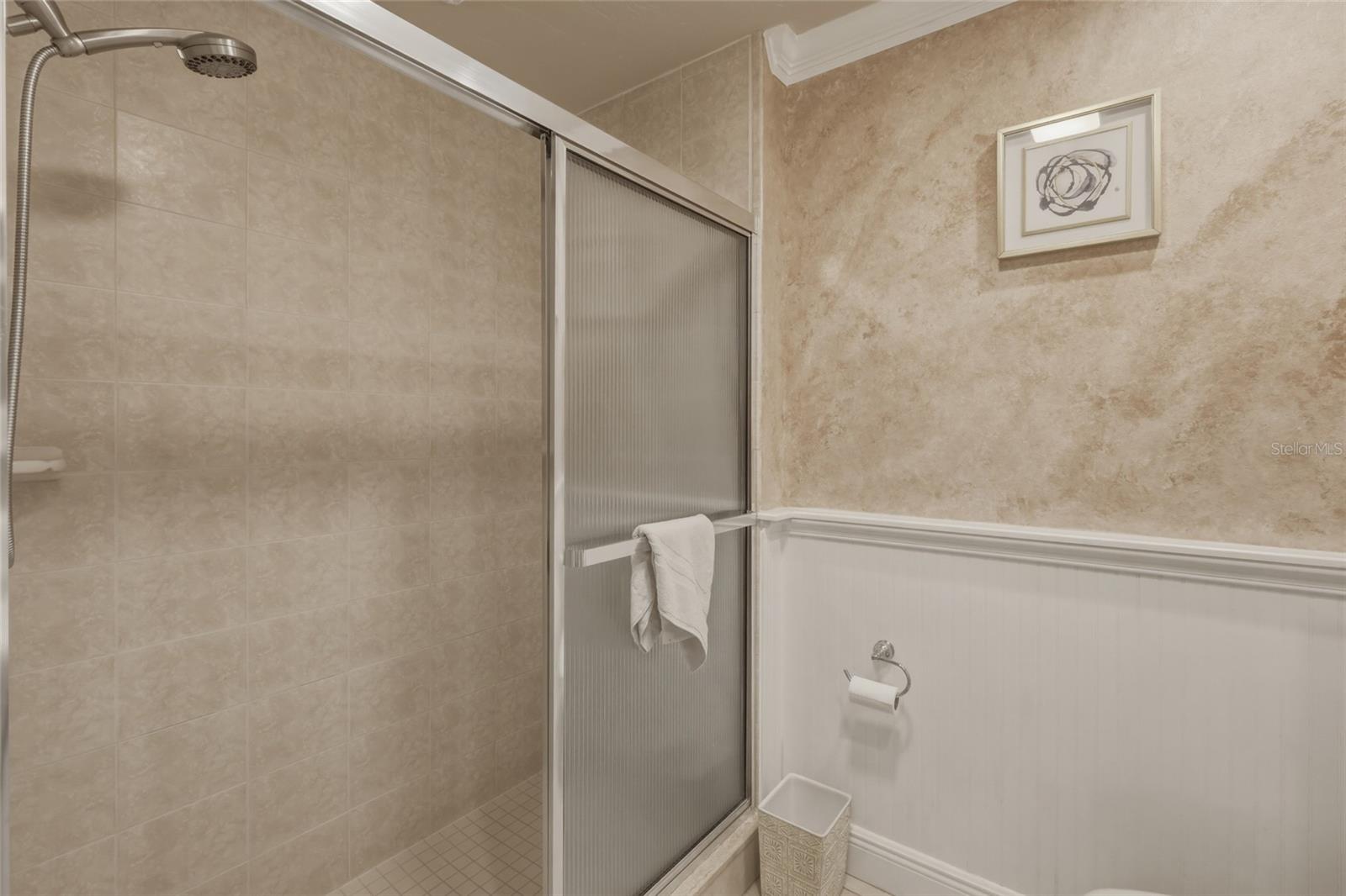 Image 32 of 88 For 1912 Harbourside Drive 604