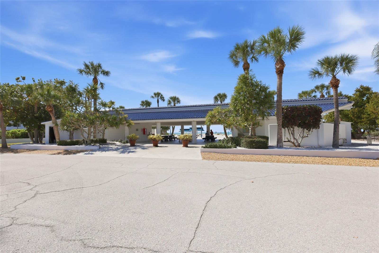 Image 59 of 88 For 1912 Harbourside Drive 604