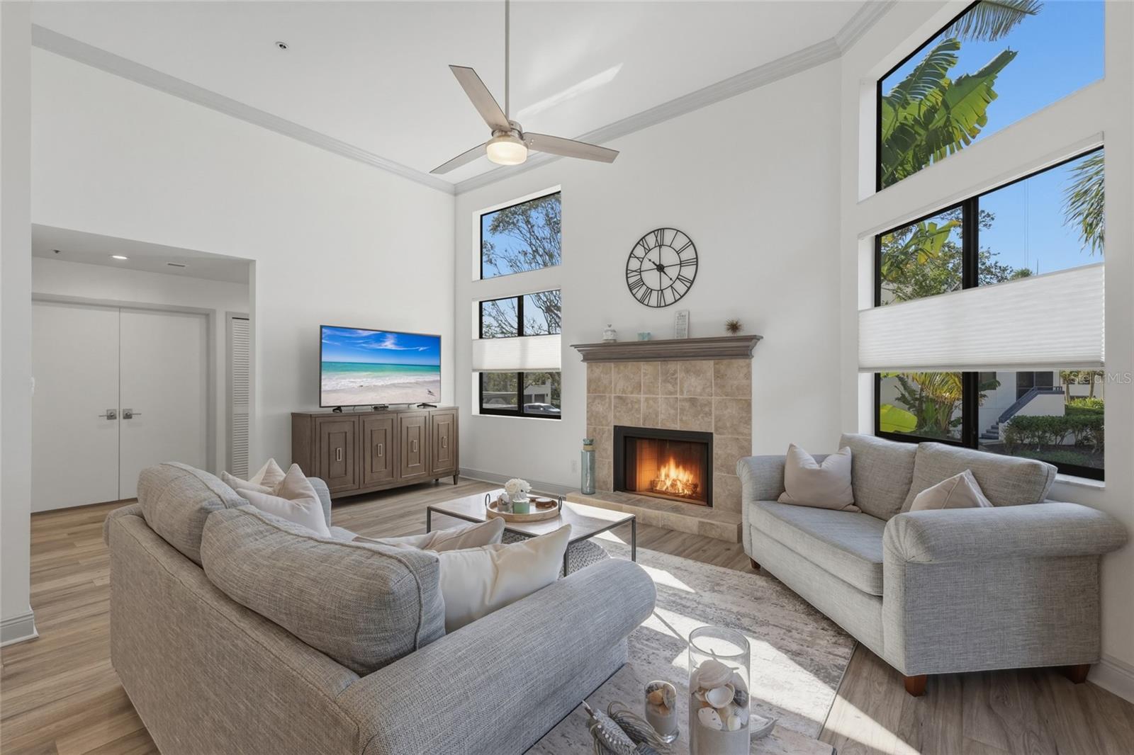 Image 6 of 88 For 1912 Harbourside Drive 604