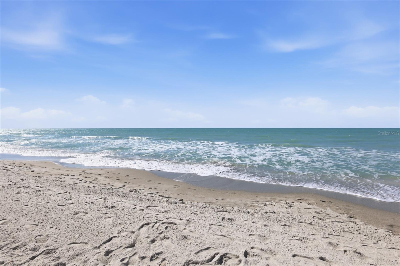 Image 70 of 88 For 1912 Harbourside Drive 604