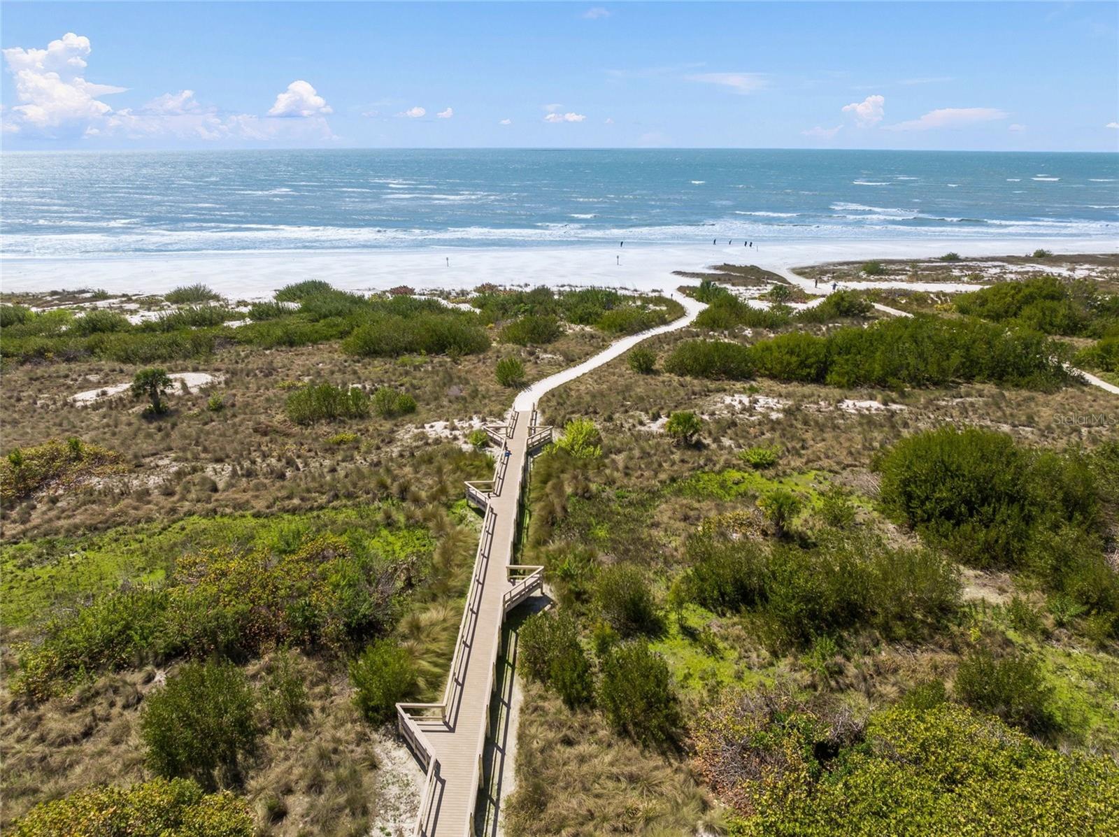 Image 59 of 83 For 420 Beach Road 606