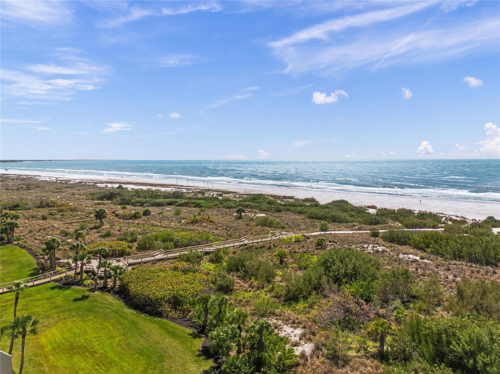 Image 61 of 83 For 420 Beach Road 606