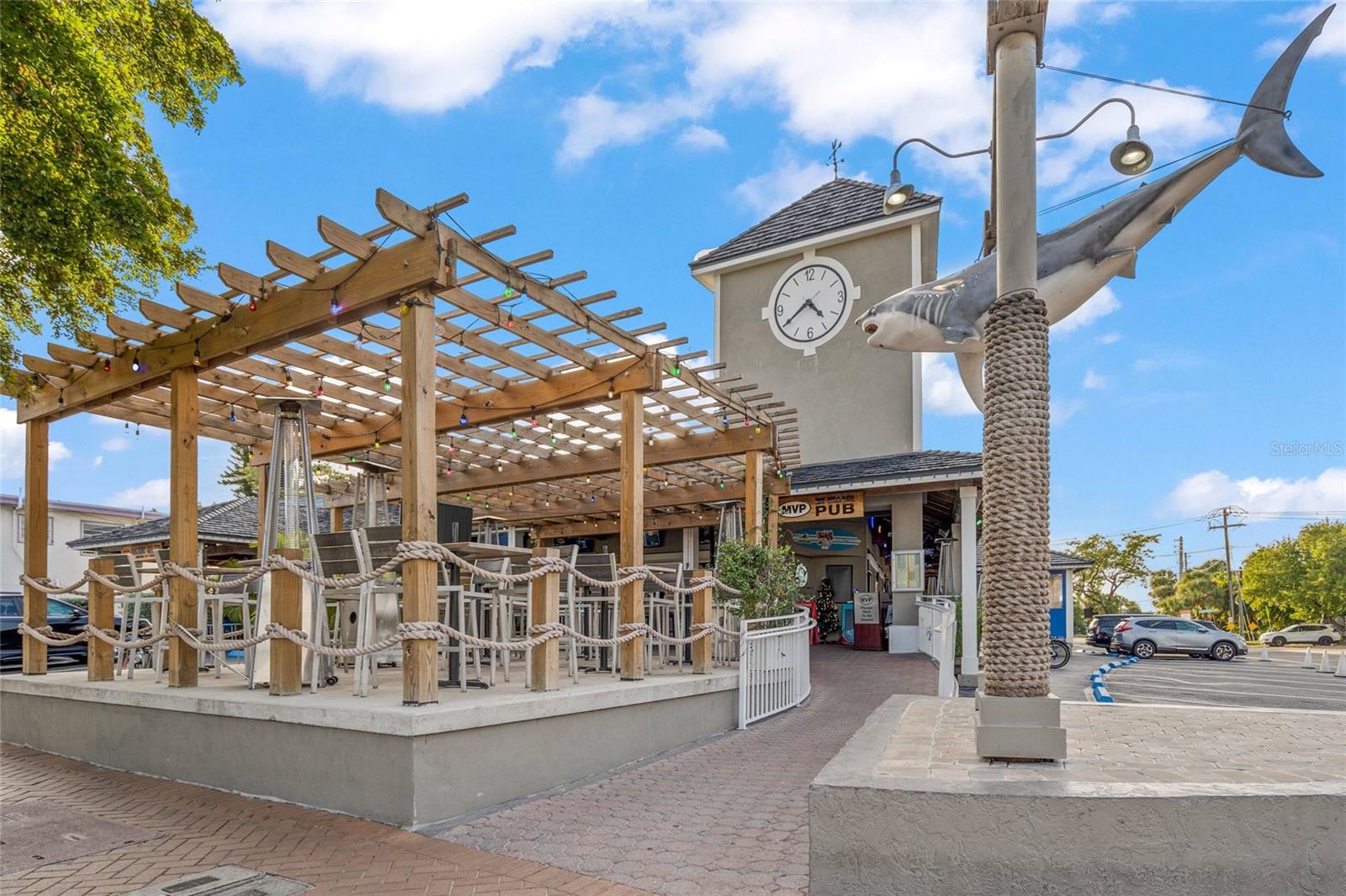 Image 79 of 83 For 420 Beach Road 606